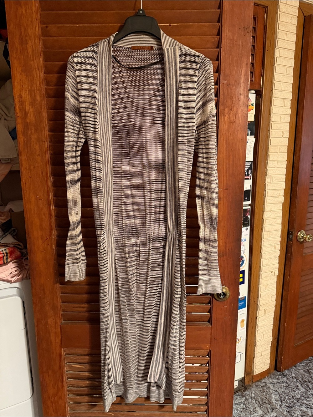 Belldini Long Open-Front Women's Duater in Gray and Cream Size Small